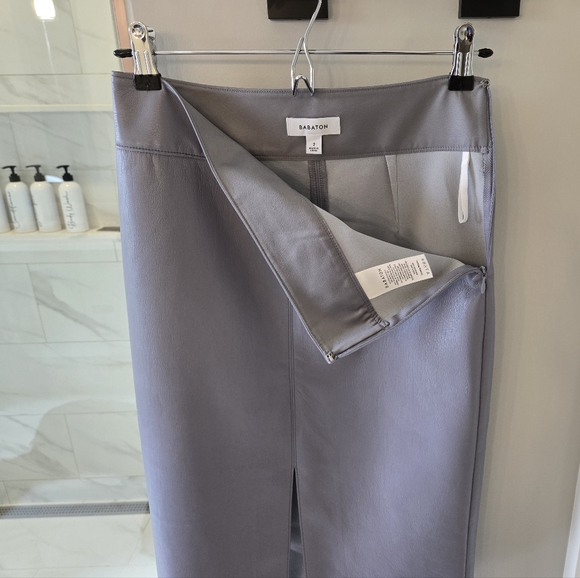 Aritzia Babaton Pegu Skirt - Picture 2 of 5